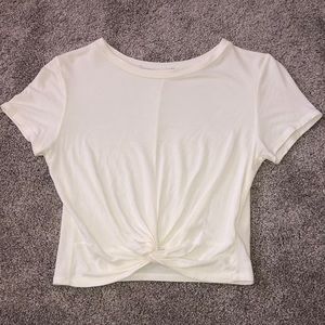 Cropped Basic T-shirt